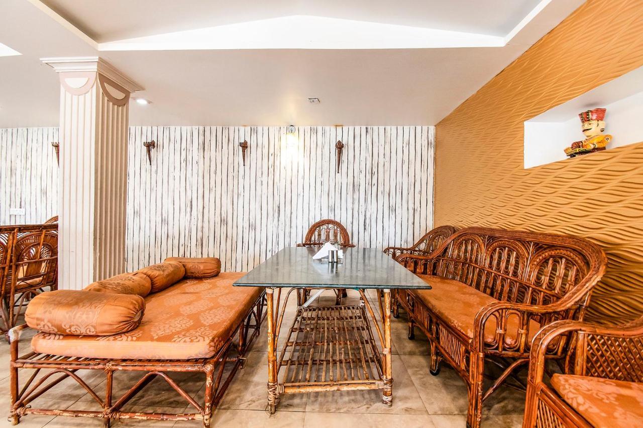 FabHotel Maan Residency Satellite Road Ahmedabad Buitenkant foto