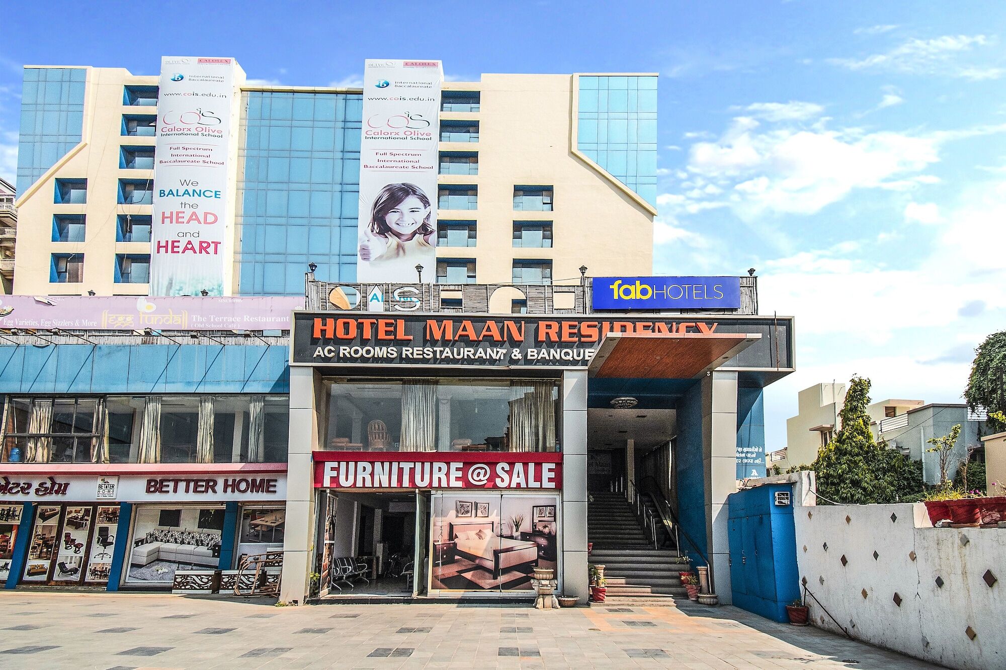 FabHotel Maan Residency Satellite Road Ahmedabad Buitenkant foto